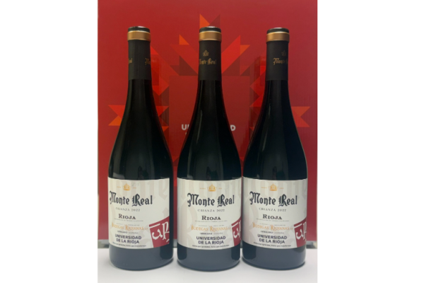 Caja de Vino con 3 Botellas de Crianza DOC Rioja